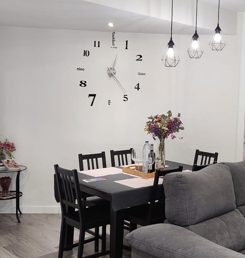 Apartamento Paula บายาโดลิด ภายนอก รูปภาพ