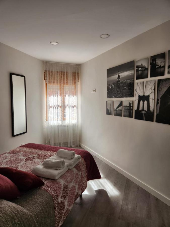 Apartamento Paula บายาโดลิด ภายนอก รูปภาพ