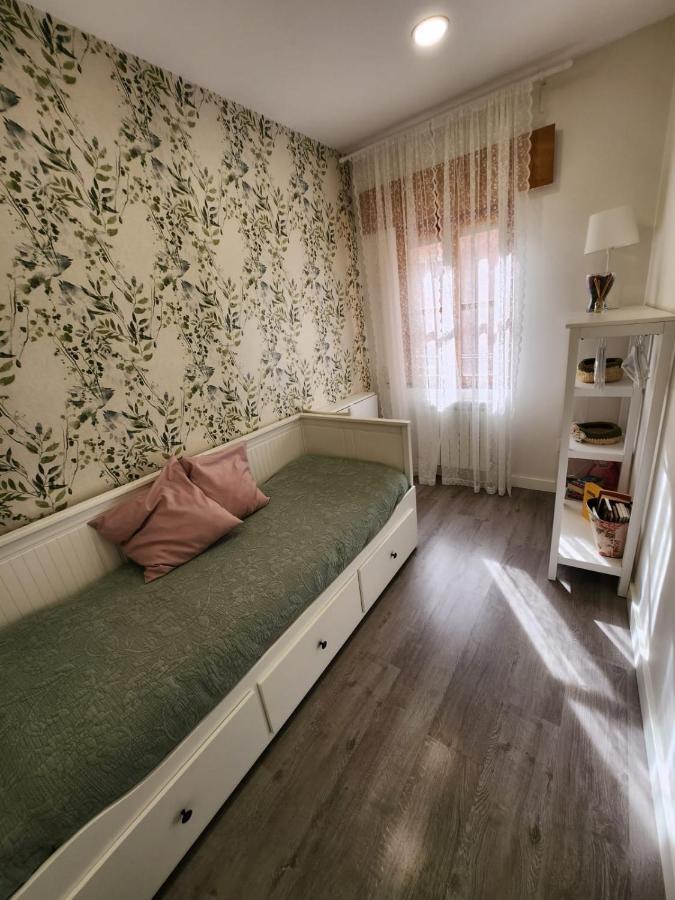 Apartamento Paula บายาโดลิด ภายนอก รูปภาพ