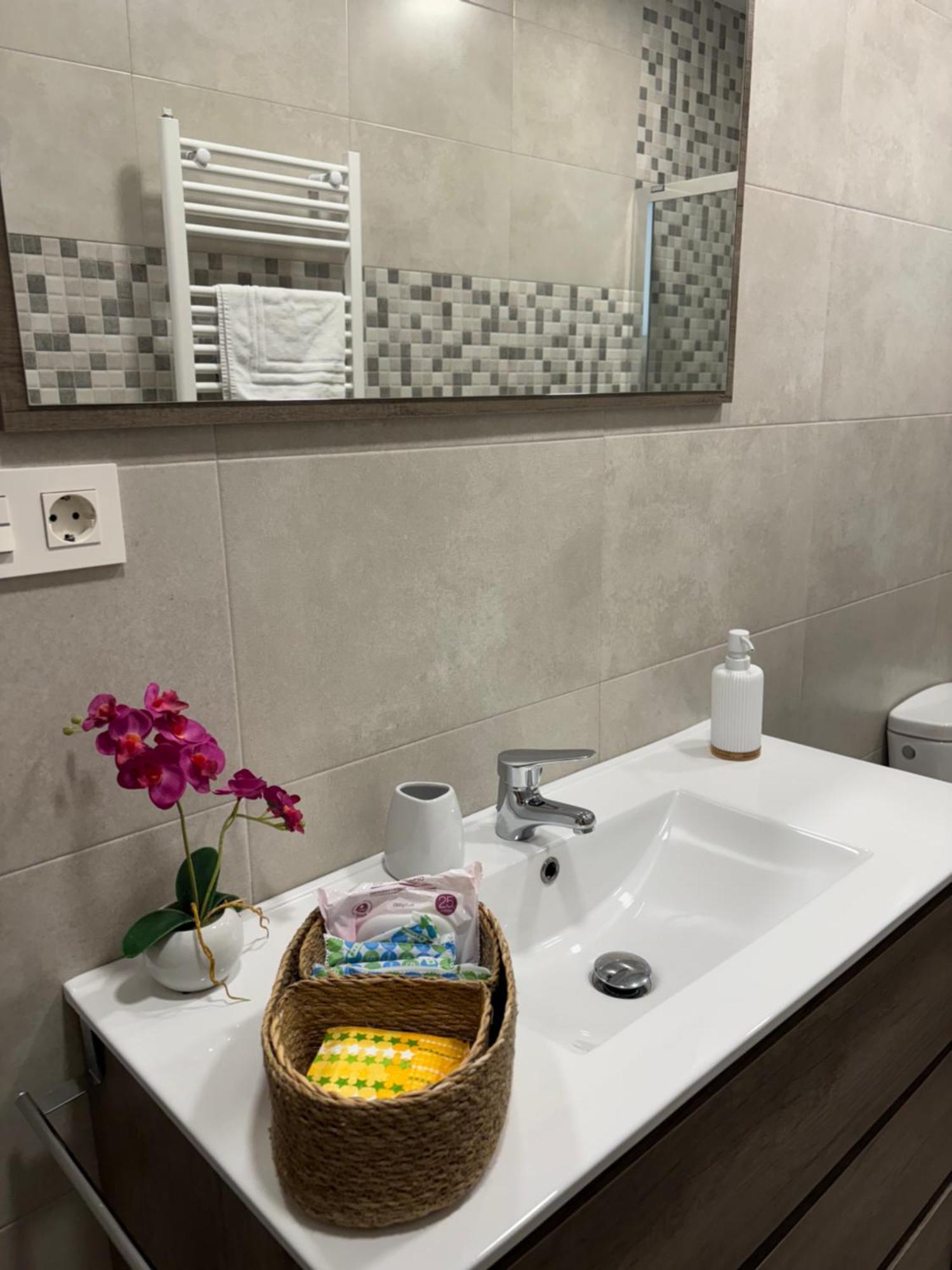 Apartamento Paula บายาโดลิด ภายนอก รูปภาพ